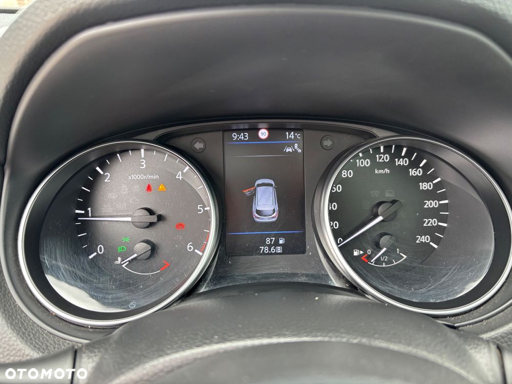 Nissan Qashqai 1.5 dCi Tekna - 33