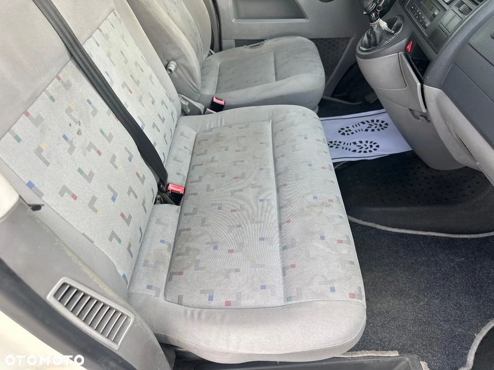 Volkswagen Transporter - 16