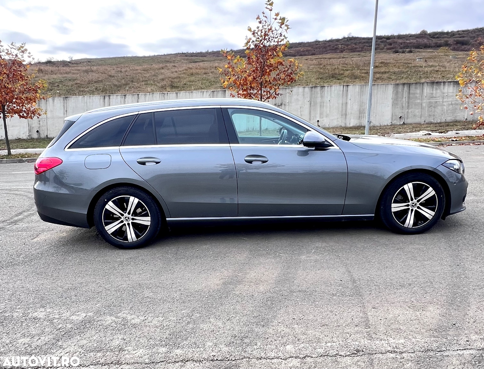 Mercedes-Benz C 220 d 9G-TRONIC 4Matic Avantgarde - 14