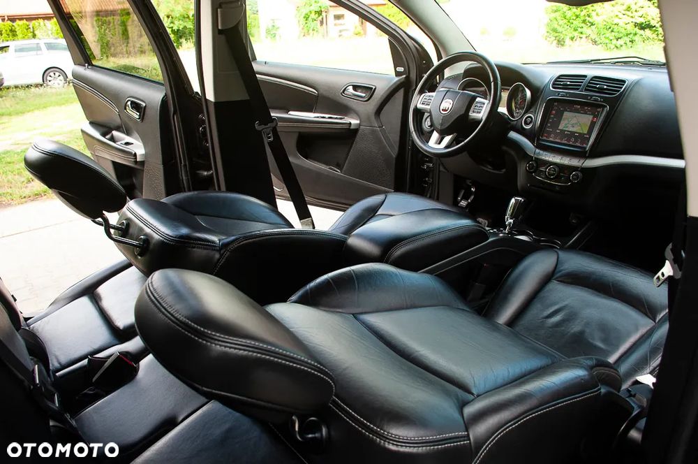 Fiat Freemont 2.0 Multijet 16V DPF Automatik Allrad Black Code - 29
