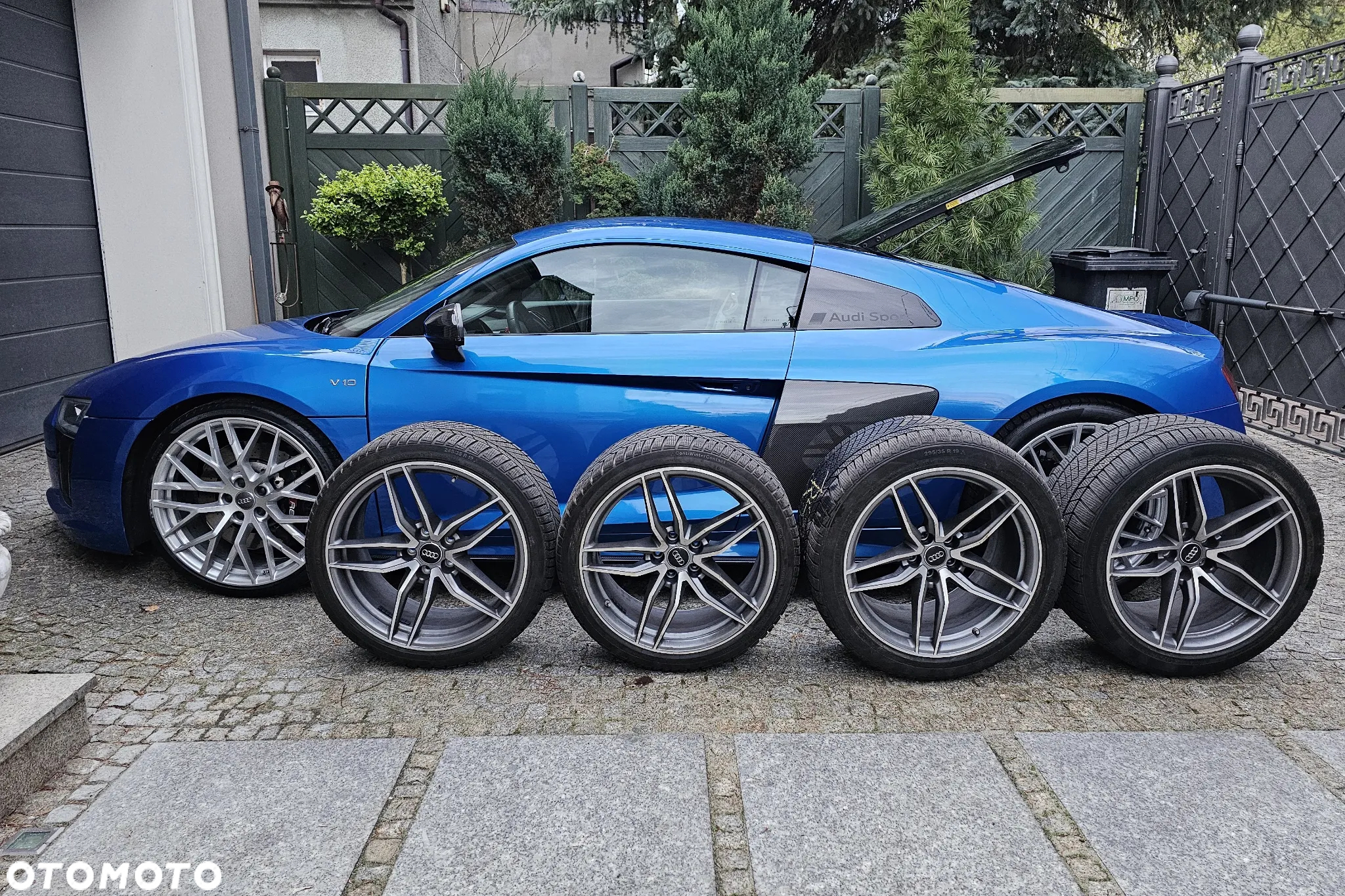 Audi R8 V10 5.2 FSI quattro S tronic - 17