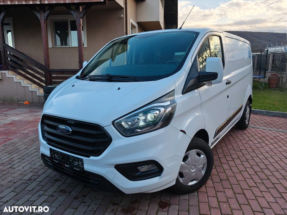 Ford Transit Custom - 1