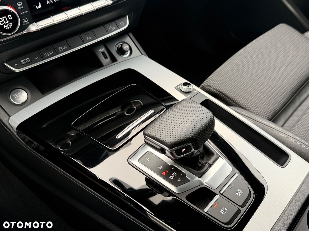 Audi Q5 40 TFSI mHEV Quattro S Line S tronic - 29