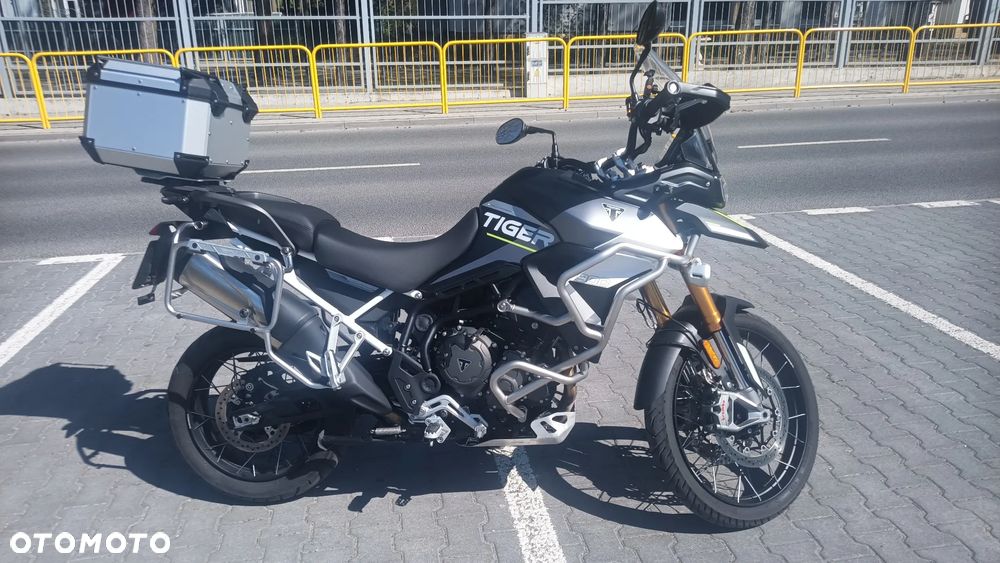 Triumph Tiger - 9