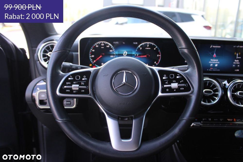 Mercedes-Benz CLA - 27