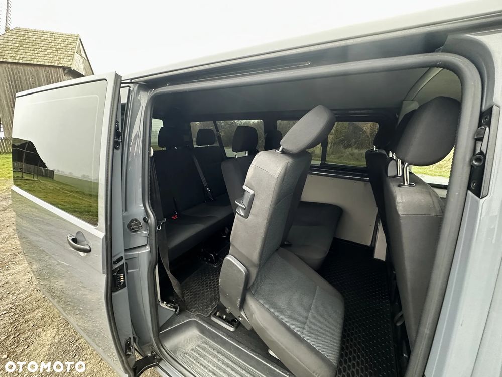Volkswagen Transporter - 14
