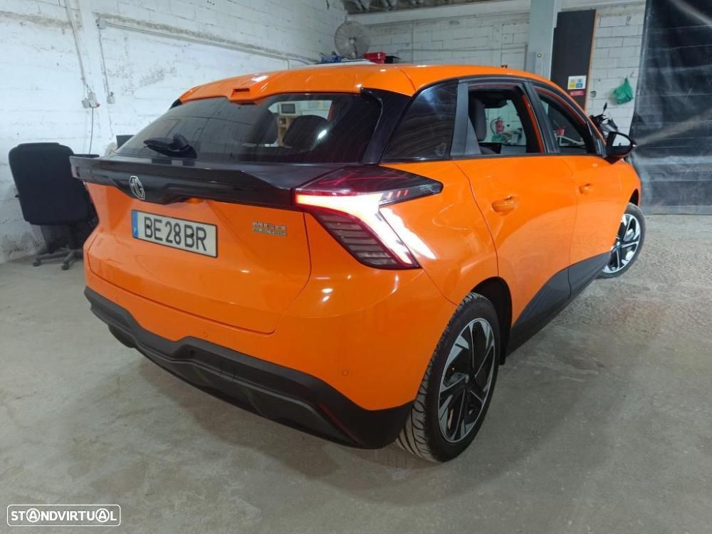 MG MG4 51 kWh Standard - 2