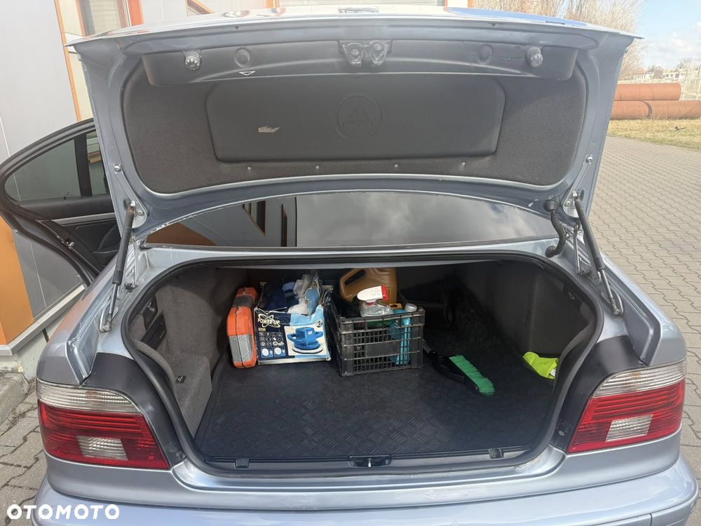 BMW Seria 5 - 10