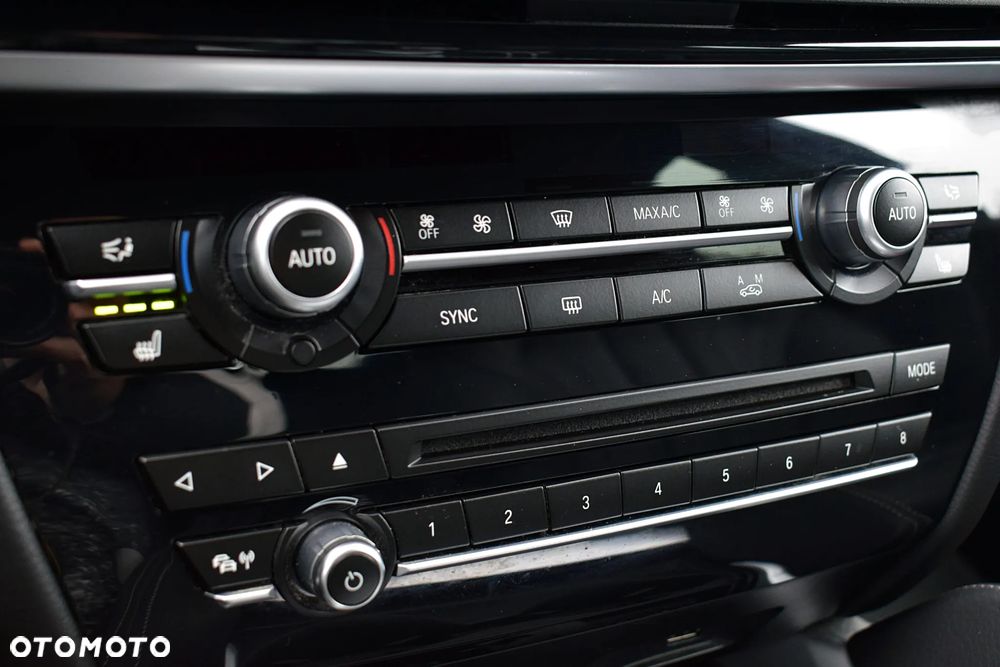 BMW X6 xDrive40d M Sport - 12