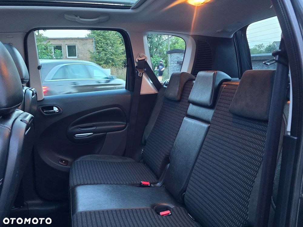 Citroën C3 Picasso HDi 115 FAP Exclusive - 23