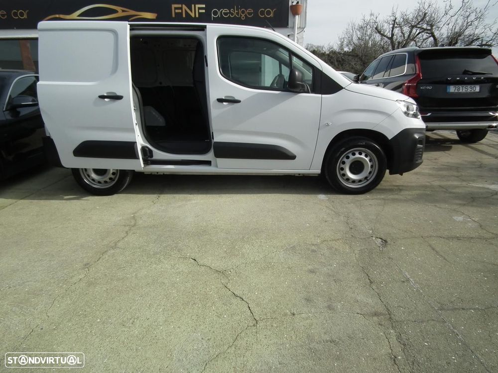 Fiat Doblo . - 5