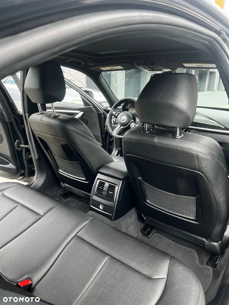 BMW Seria 3 330i Sport Line - 17