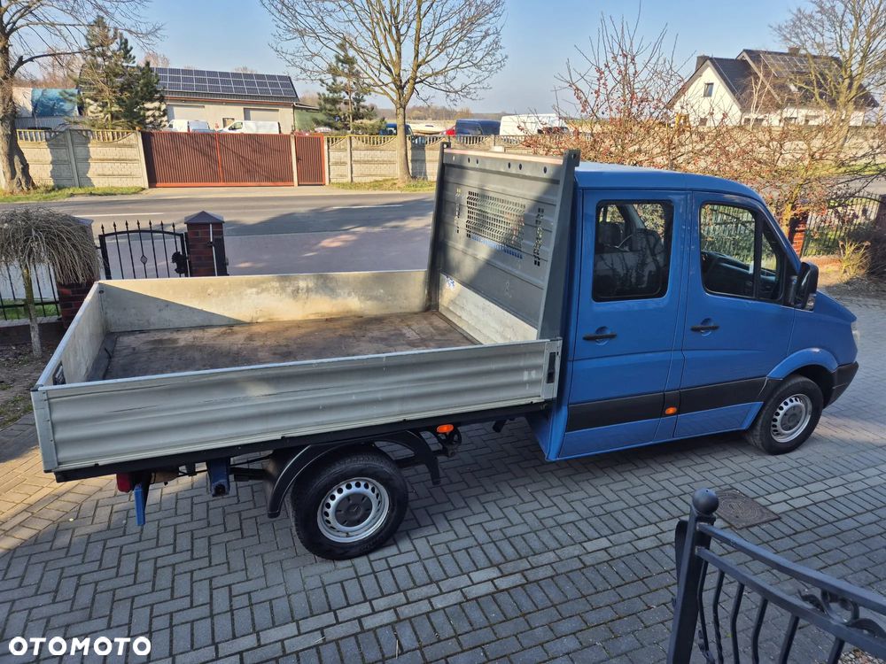 Mercedes-Benz Sprinter - 11