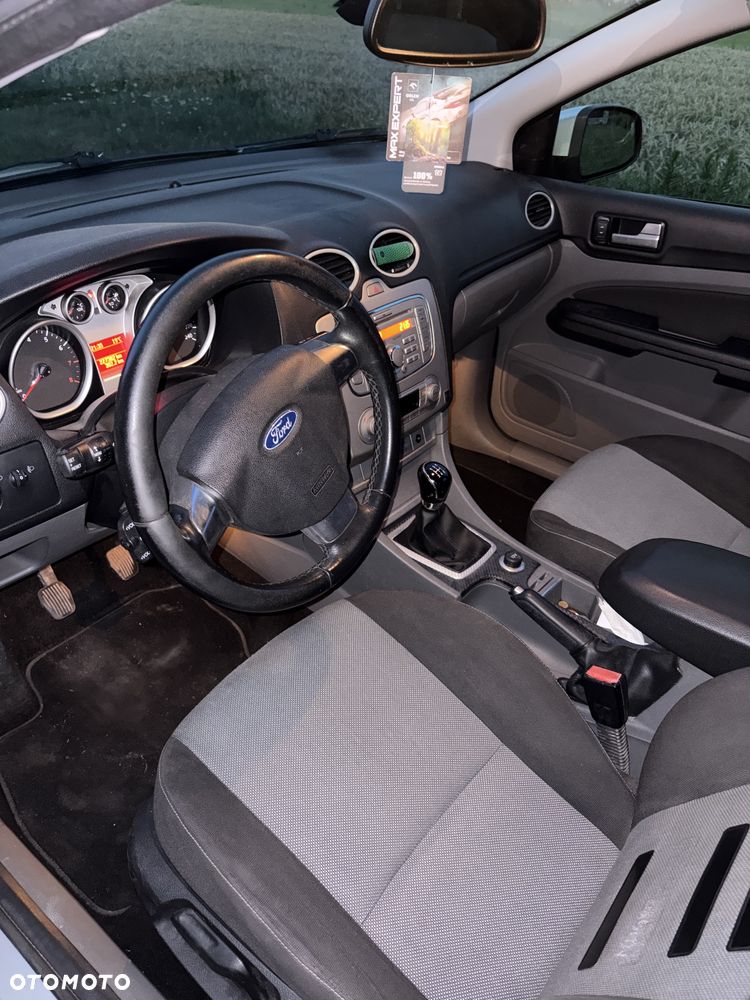 Ford Focus - 6