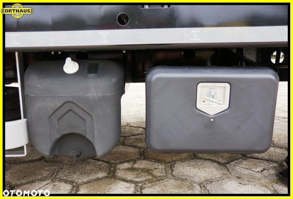 Orthaus Naczepa JUMBO dł. 13.60 m, kontenery 20, 30, 40  Ft ład. 39 T !!! - 30