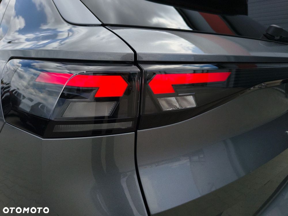 Volkswagen T-Roc 1.5 TSI Life DSG - 8