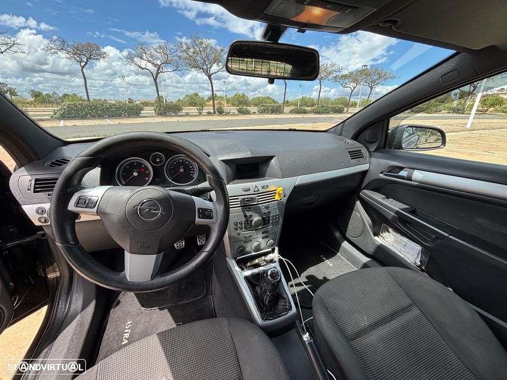 Opel Astra GTC 1.3 CDTI - 5