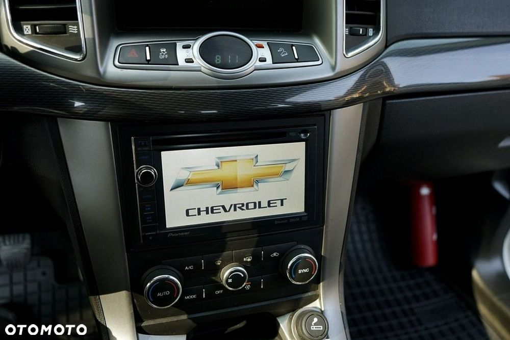 Chevrolet Captiva 2.2 2WD LS - 18