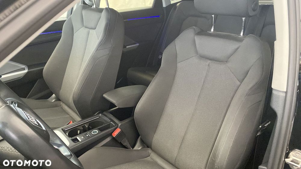 Audi Q3 35 TFSI mHEV S tronic - 11