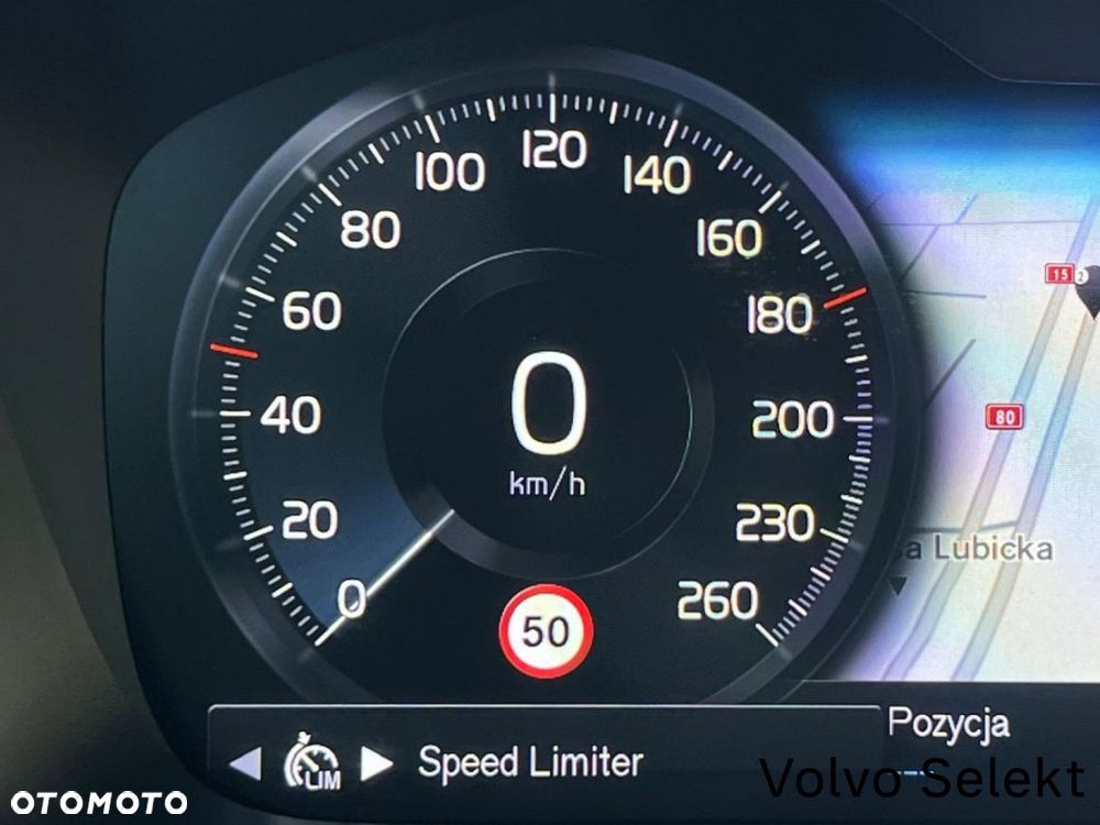Volvo XC 40 - 29