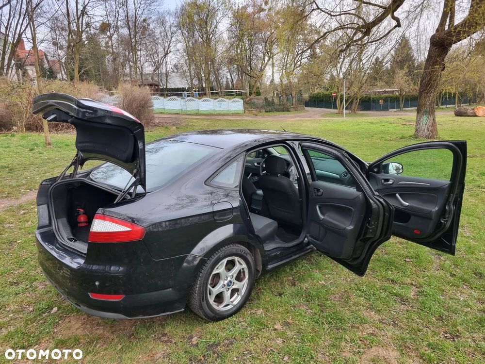 Ford Mondeo 2.0 Trend - 4