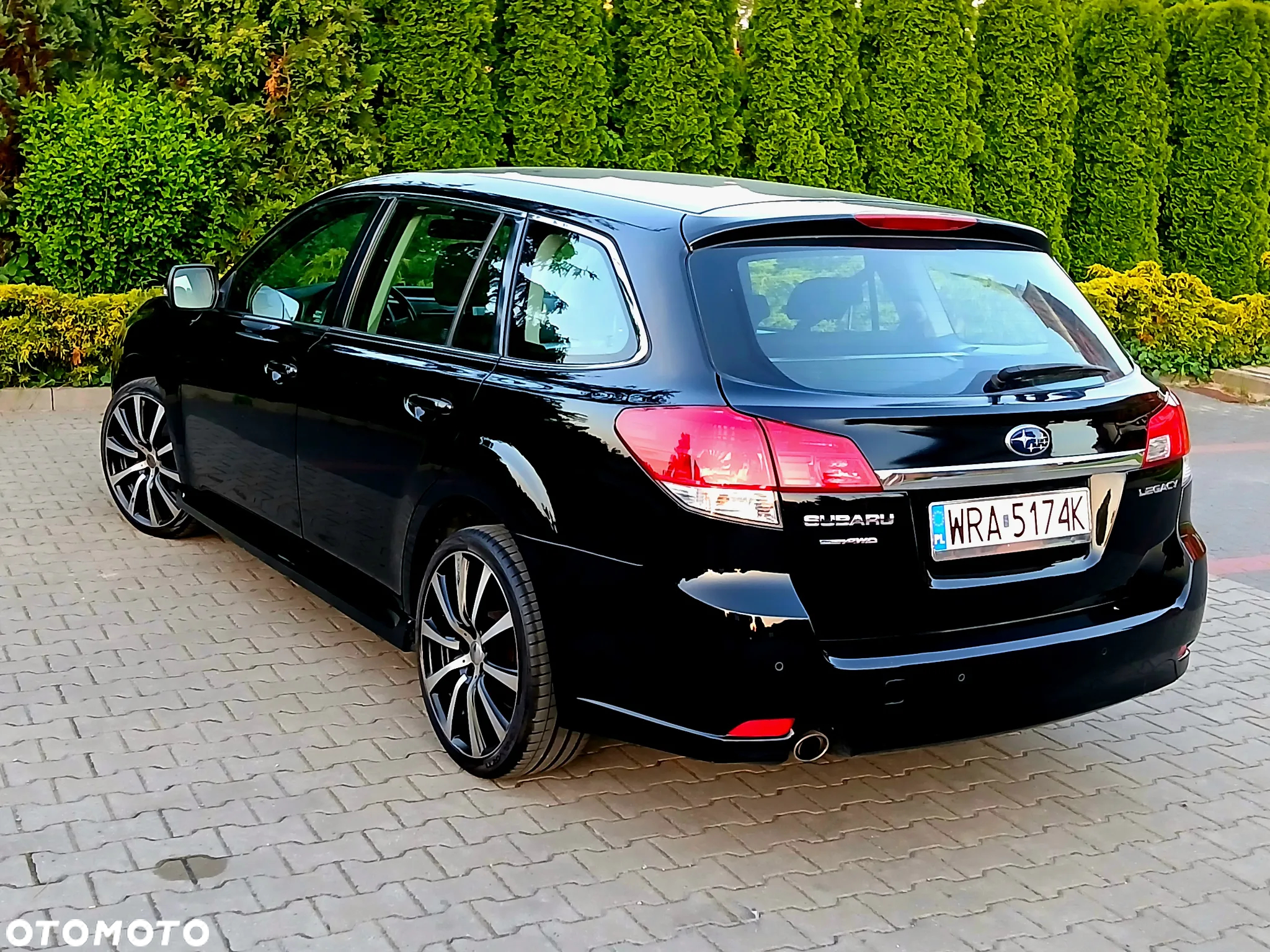 Subaru Legacy - 9