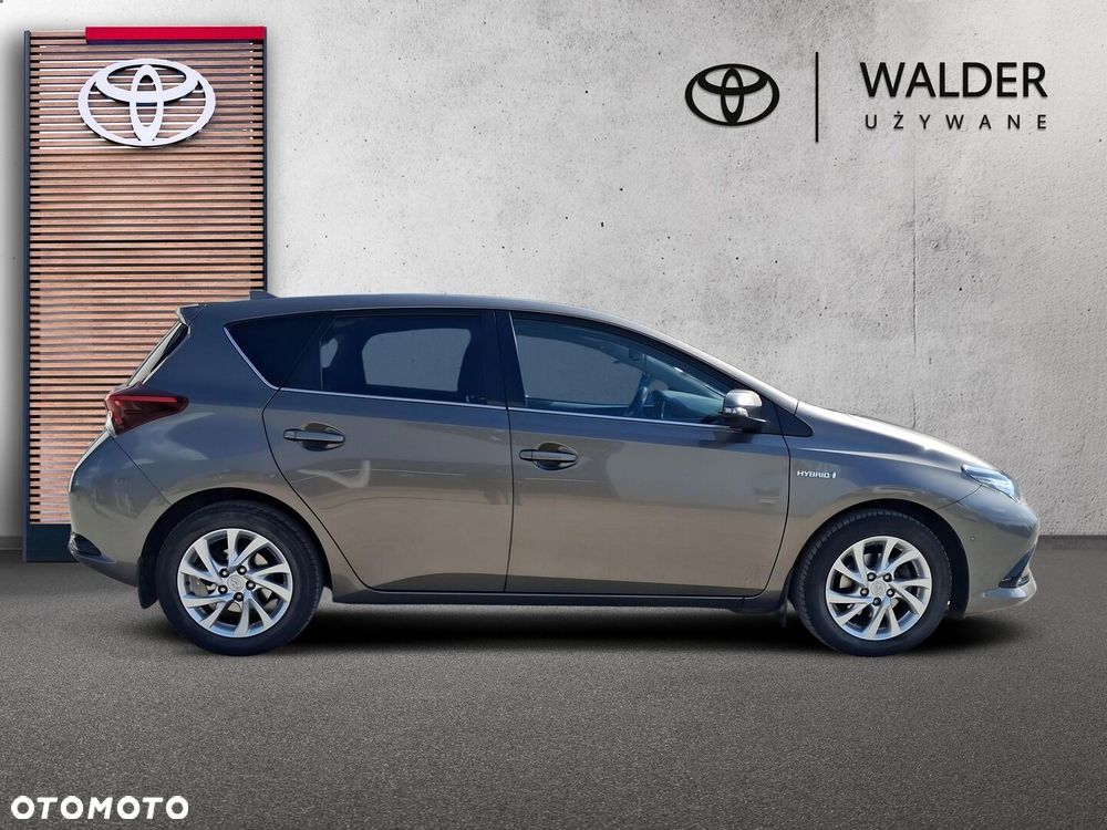 Toyota Auris - 7