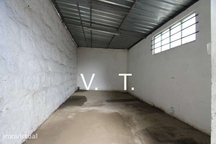 Armazem 36m2 c/Tereeno 382m2 Zona Ind, Leça da Palmeira - Grande imagem: 2/11