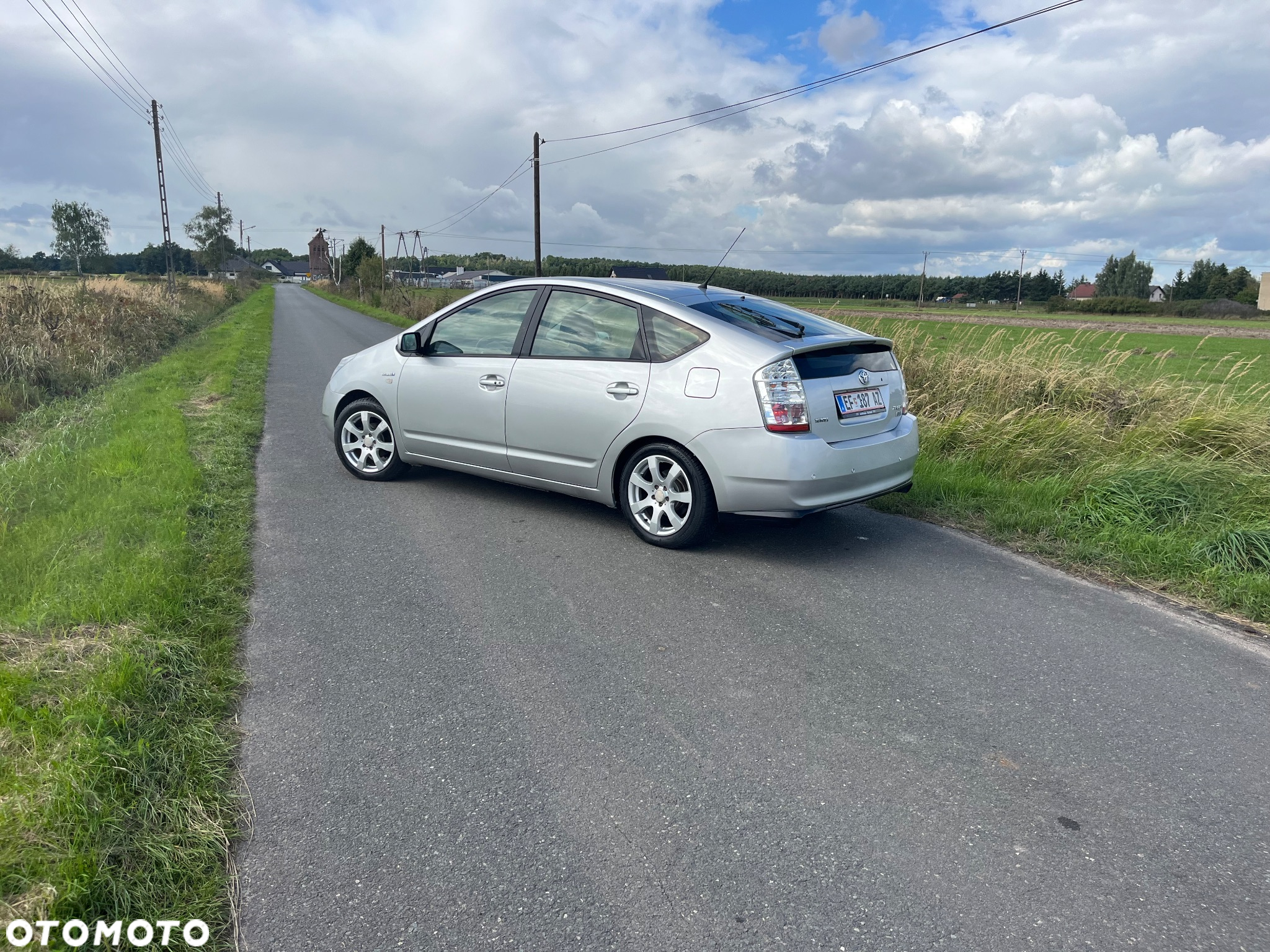 Toyota Prius - 17