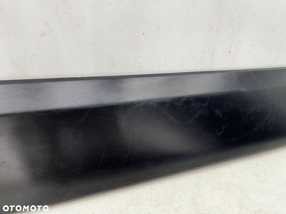 Listwa Mazda CX-30 CX30 2019r.- prawa przednia dolna nakładka drzwi dgh9-51ra1 - 15