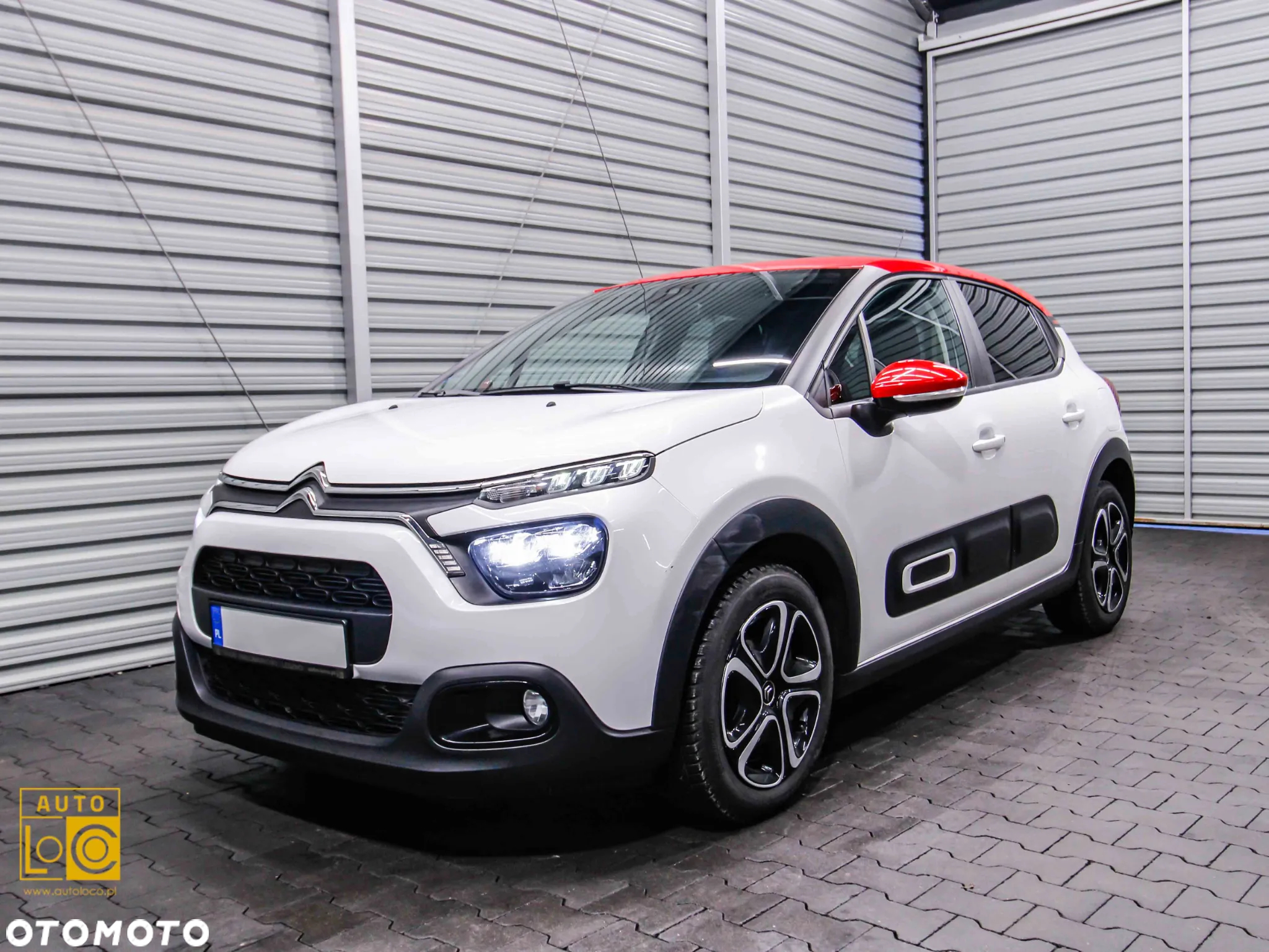 Citroën C3 1.2 PureTech Shine - 3