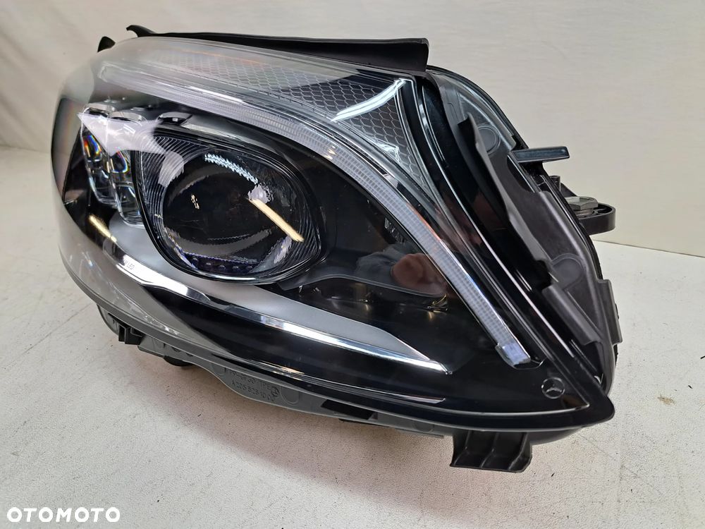 MERCEDES C-KLASA W205 LIFT LAMPA PRAWA MULTIBEAM A2059061606 - 2