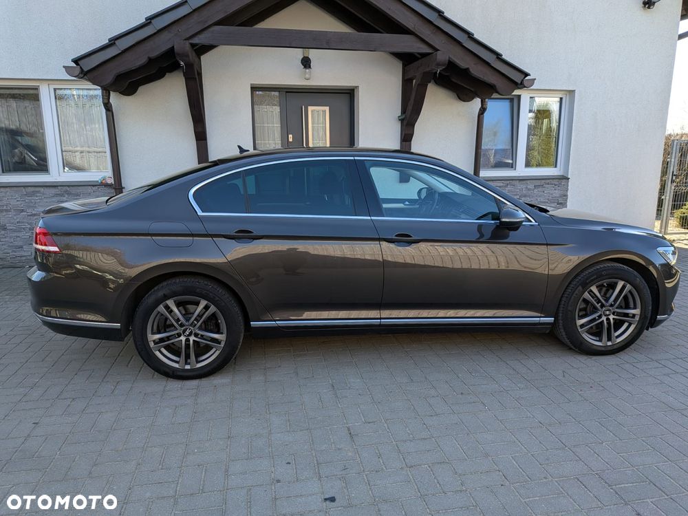 Volkswagen Passat 2.0 TDI SCR DSG Highline - 10