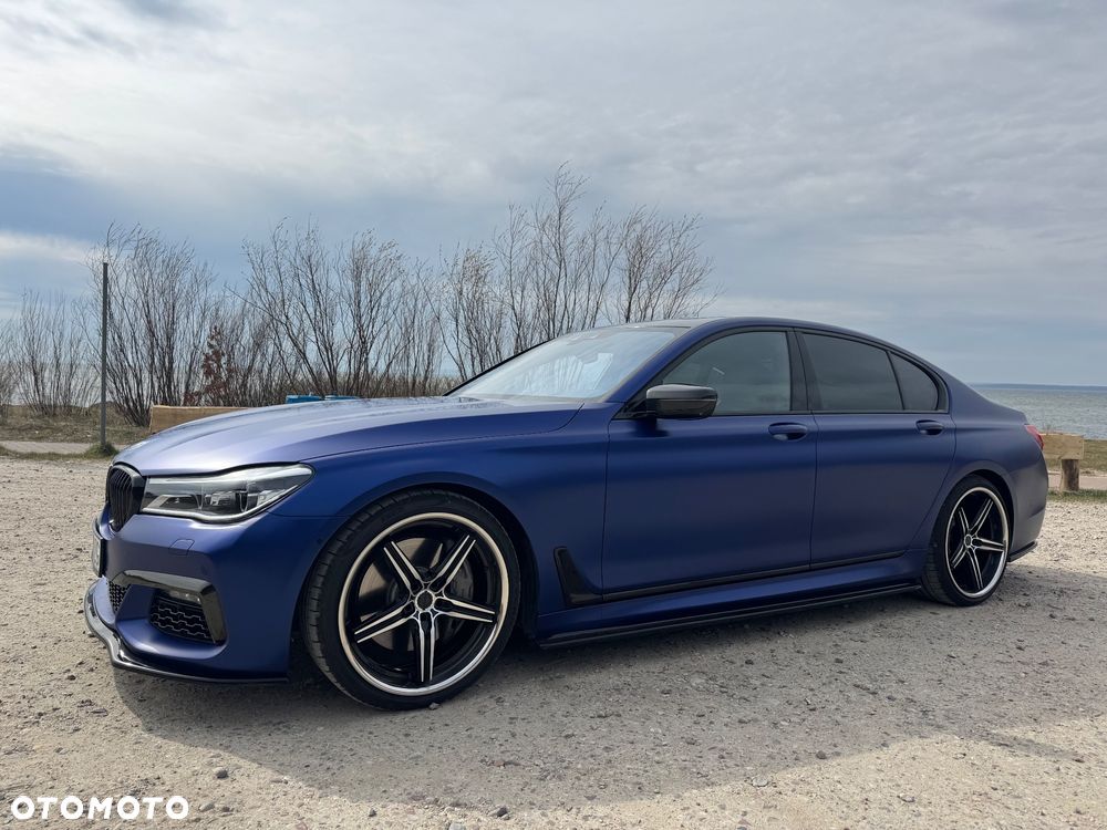 BMW Seria 7 - 28