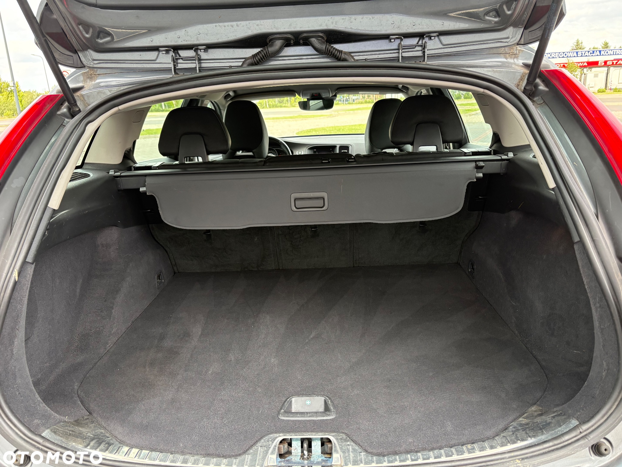 Volvo V60 D2 Momentum - 18
