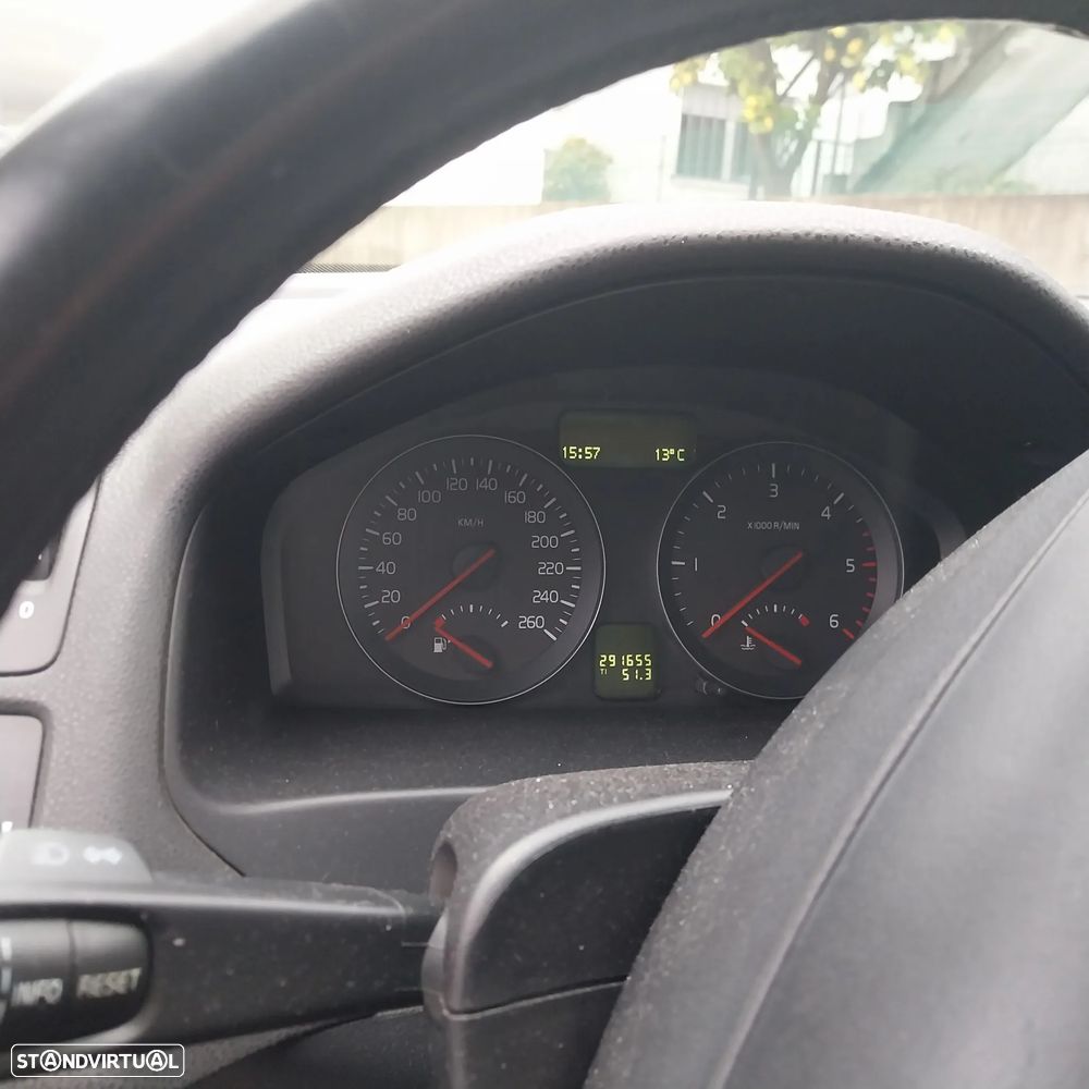 Volvo V50 1.6D Momentum - 4