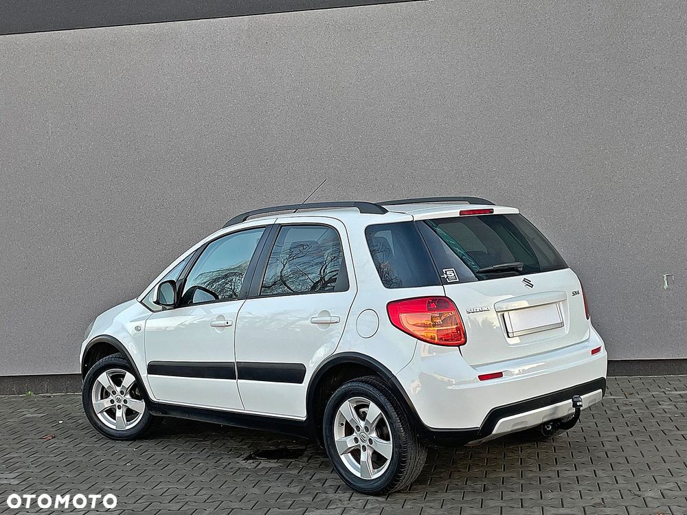 Suzuki SX4 - 2