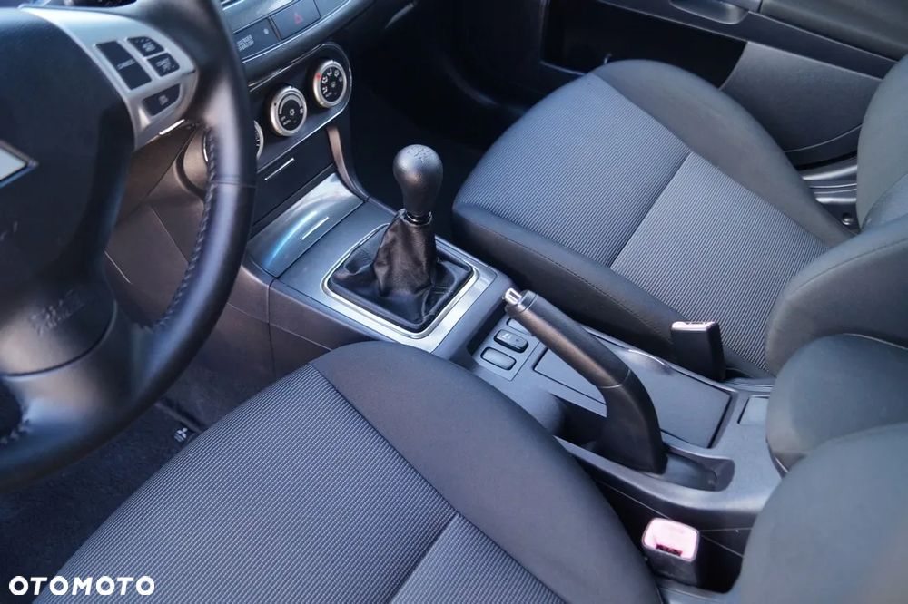 Mitsubishi Lancer 1.8 Instyle - 22