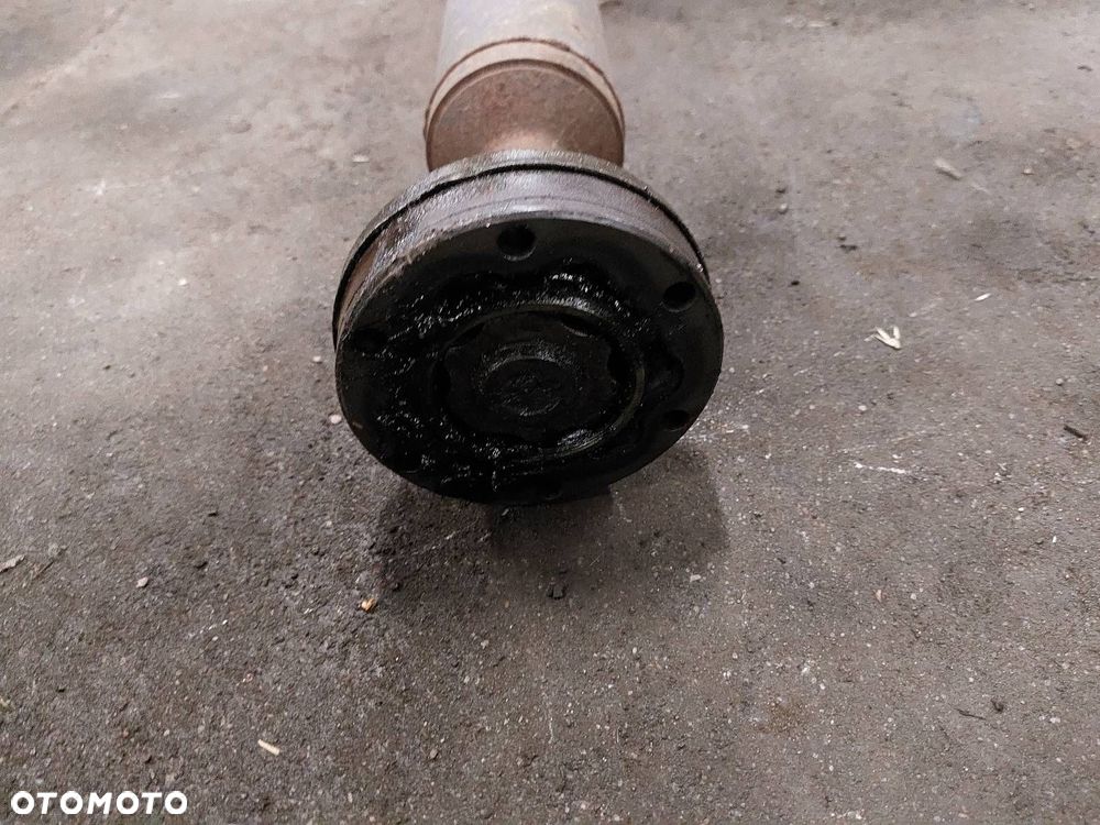 WAŁ NAPĘDOWY AUDI Q5 8R 8R0521101C 3.2 FSI - 7