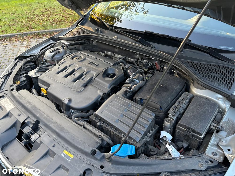 Skoda Octavia 1.6 TDI Style DSG - 19