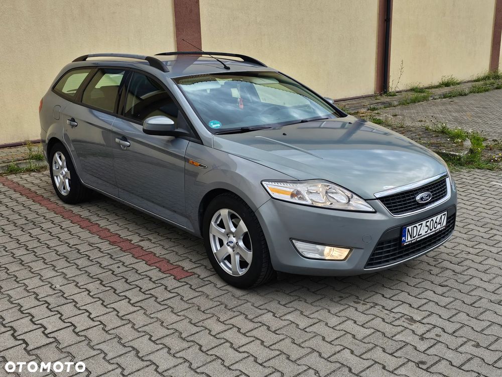 Ford Mondeo 2.0 Ambiente - 4