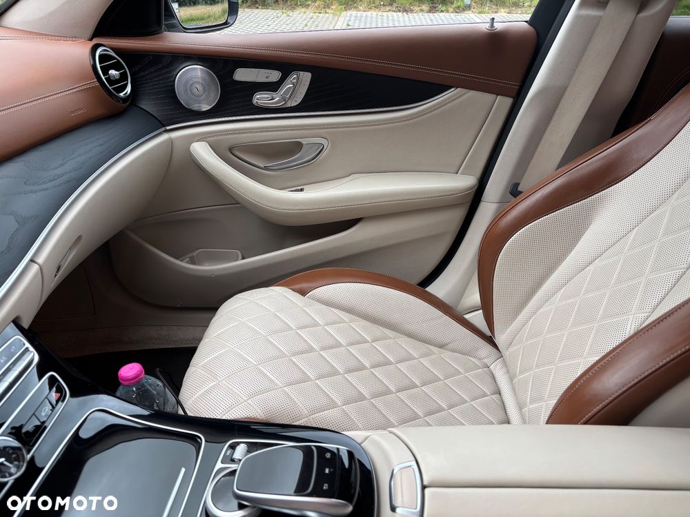 Mercedes-Benz Klasa E 250 9G-TRONIC - 10