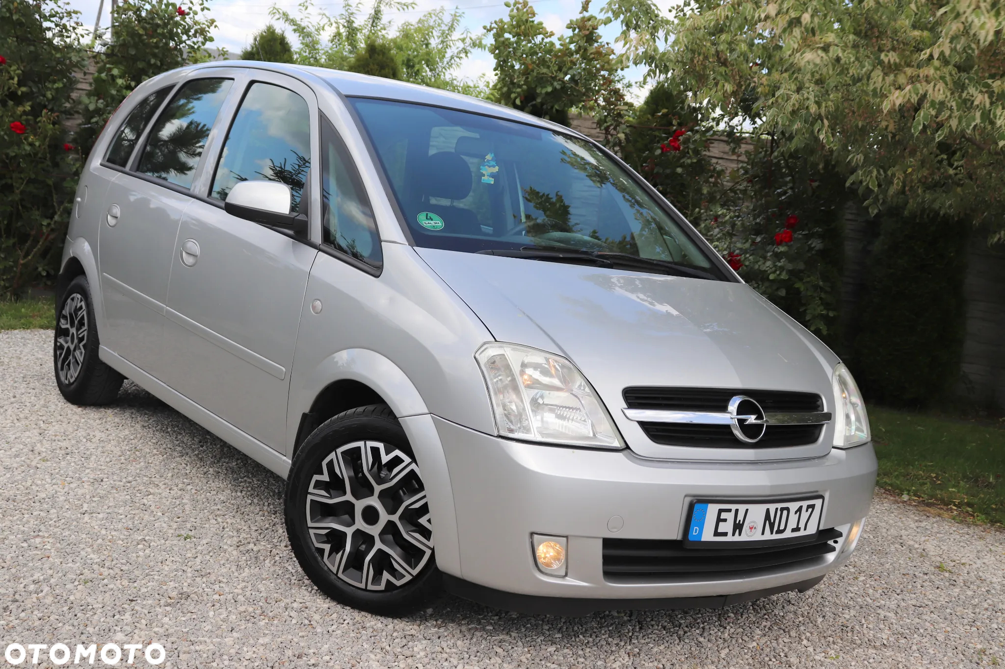 Opel Meriva - 8
