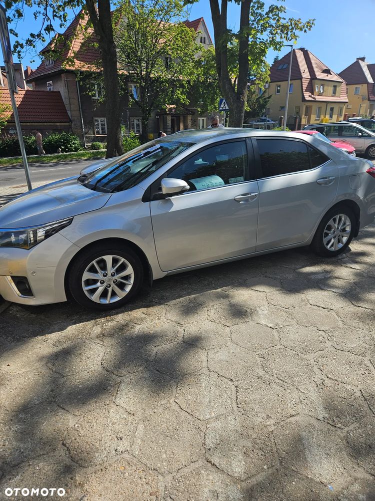 Toyota Corolla 1.6 Prestige - 3