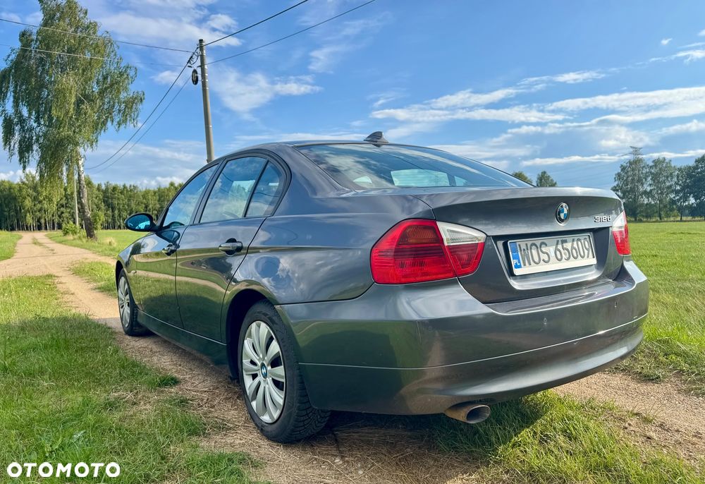 BMW Seria 3 318d DPF - 6