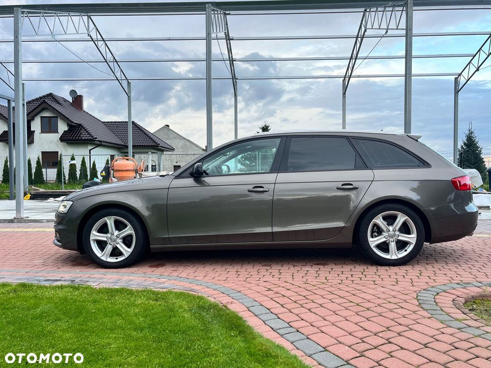 Audi A4 Avant 2015 photo 2