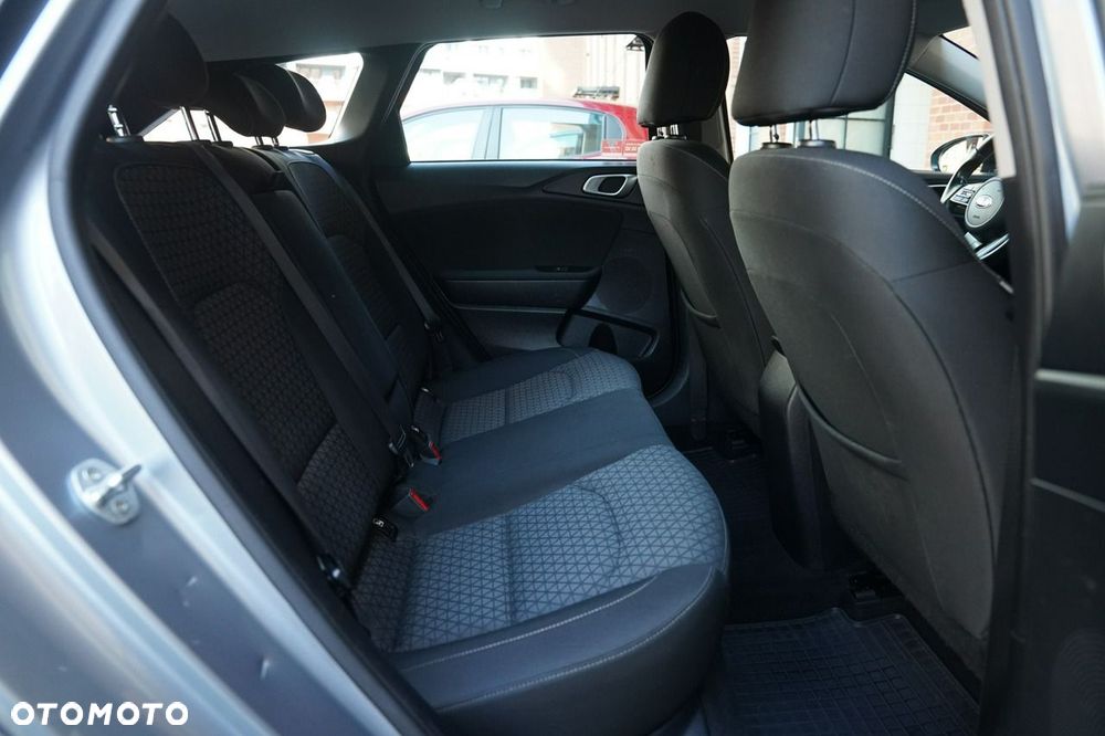 Kia Ceed 1.4 T-GDI M DCT - 27