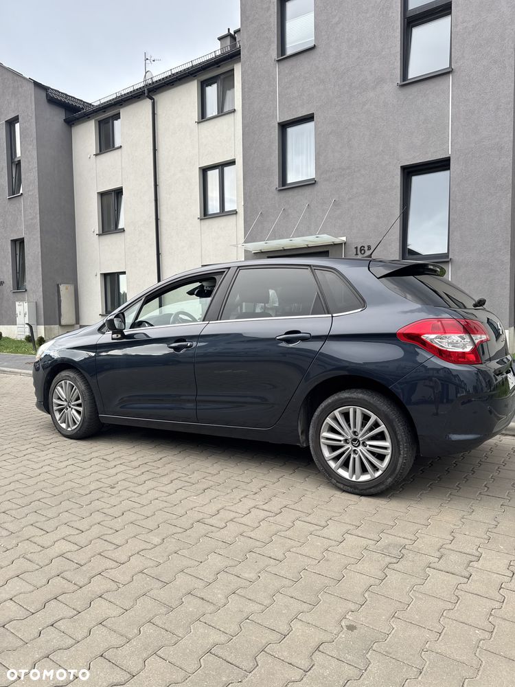 Citroën C4 1.6 HDi Seduction - 9