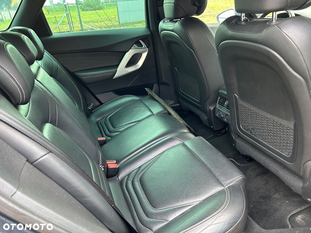 Citroën DS5 HDi 165 Business - 10