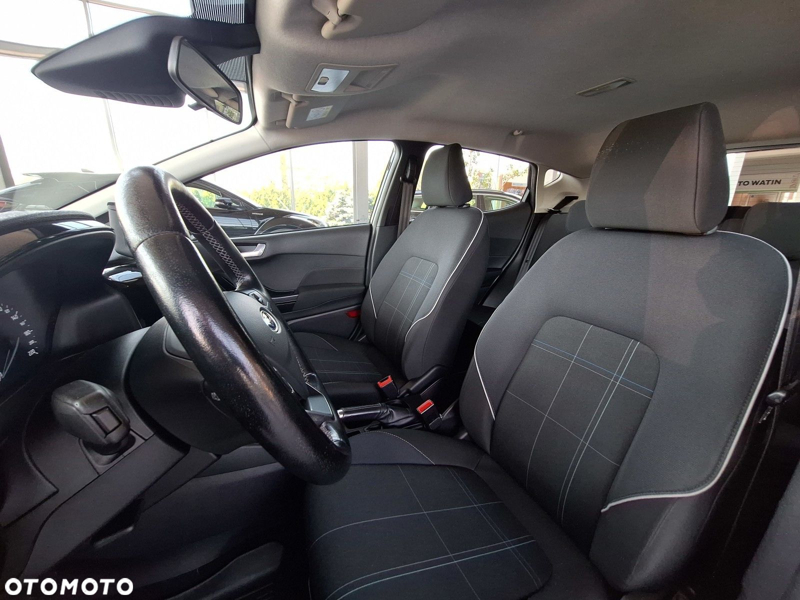 Ford Fiesta 1.0 EcoBoost Trend - 23